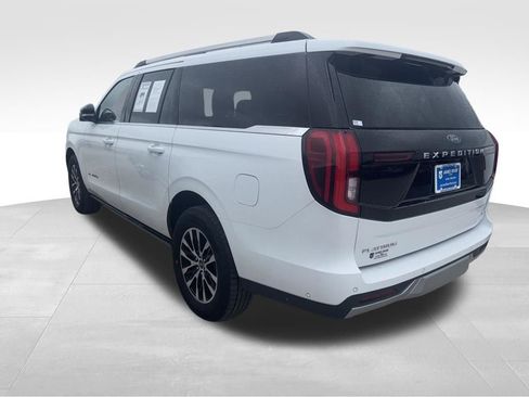 Used 2025 Ford Expedition Max Platinum AWD/4WD image 24