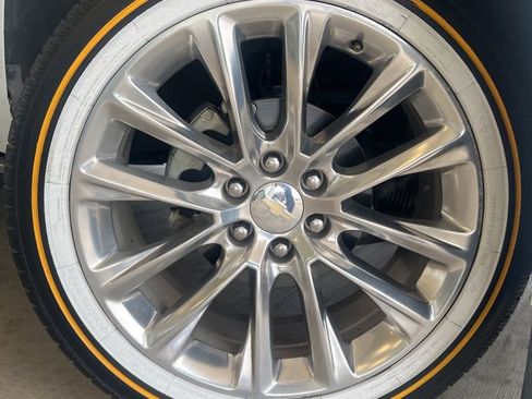 Used 2019 Chevrolet Tahoe Premier w/ Premier Plus Edition image 20