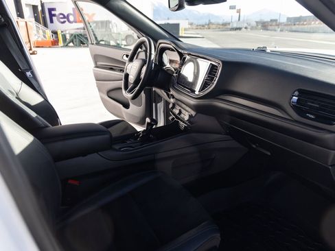 Used 2022 Dodge Durango GT w/ GT Premium Group image 23