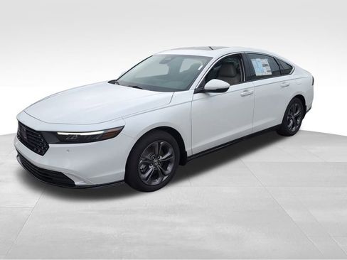 New 2025 Honda Accord EX-L image 3