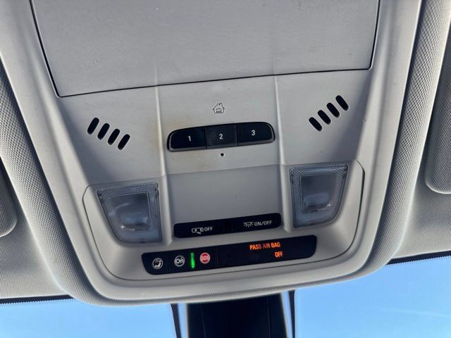 Used 2019 Chevrolet Blazer LT w/ Sound & Technology Package FWD image 25