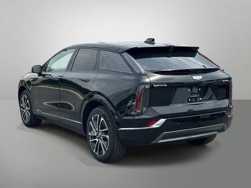 New 2026 Cadillac Optiq Sport 2 w/ LPO, Floor Liner Package AWD/4WD image 16