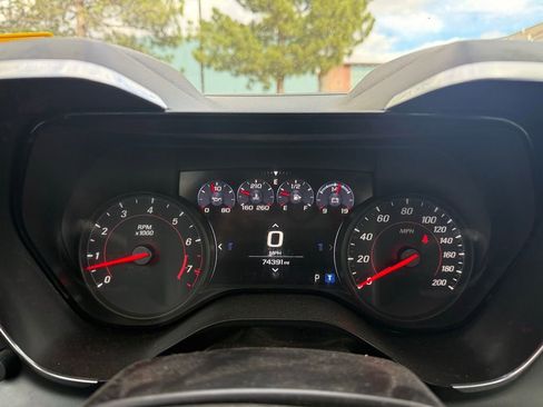 Used 2019 Chevrolet Camaro SS image 16