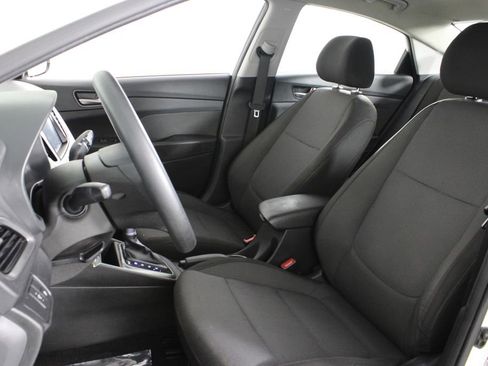 Used 2018 Hyundai Accent SEL image 17