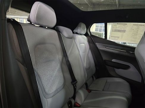 New 2026 Volvo EX30 Ultra w/ Protection Package image 15