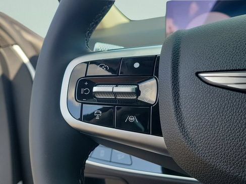 New 2026 Genesis GV70 2.5T AWD/4WD image 19