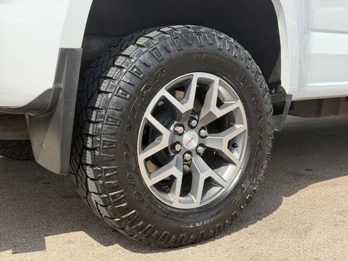 Used 2021 GMC Canyon AT4 AWD/4WD image 24