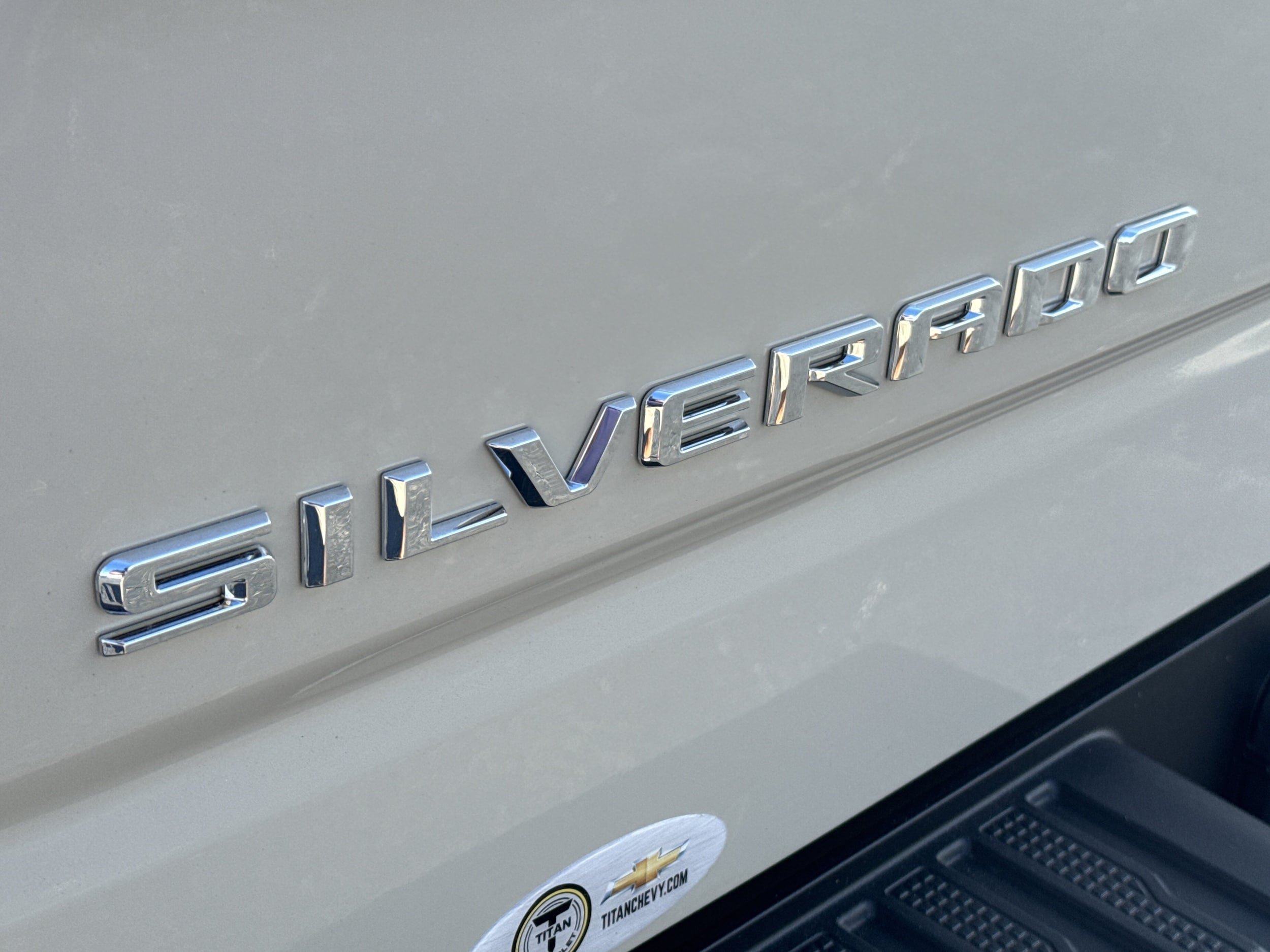 New 2026 Chevrolet Silverado 1500 RST AWD/4WD image 13