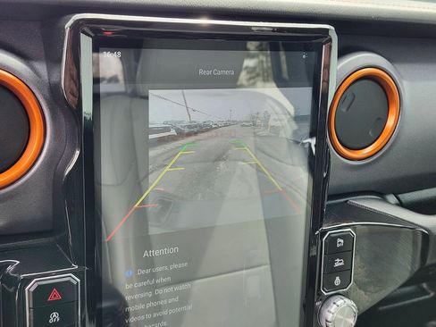 Used 2021 Jeep Gladiator Mojave image 18