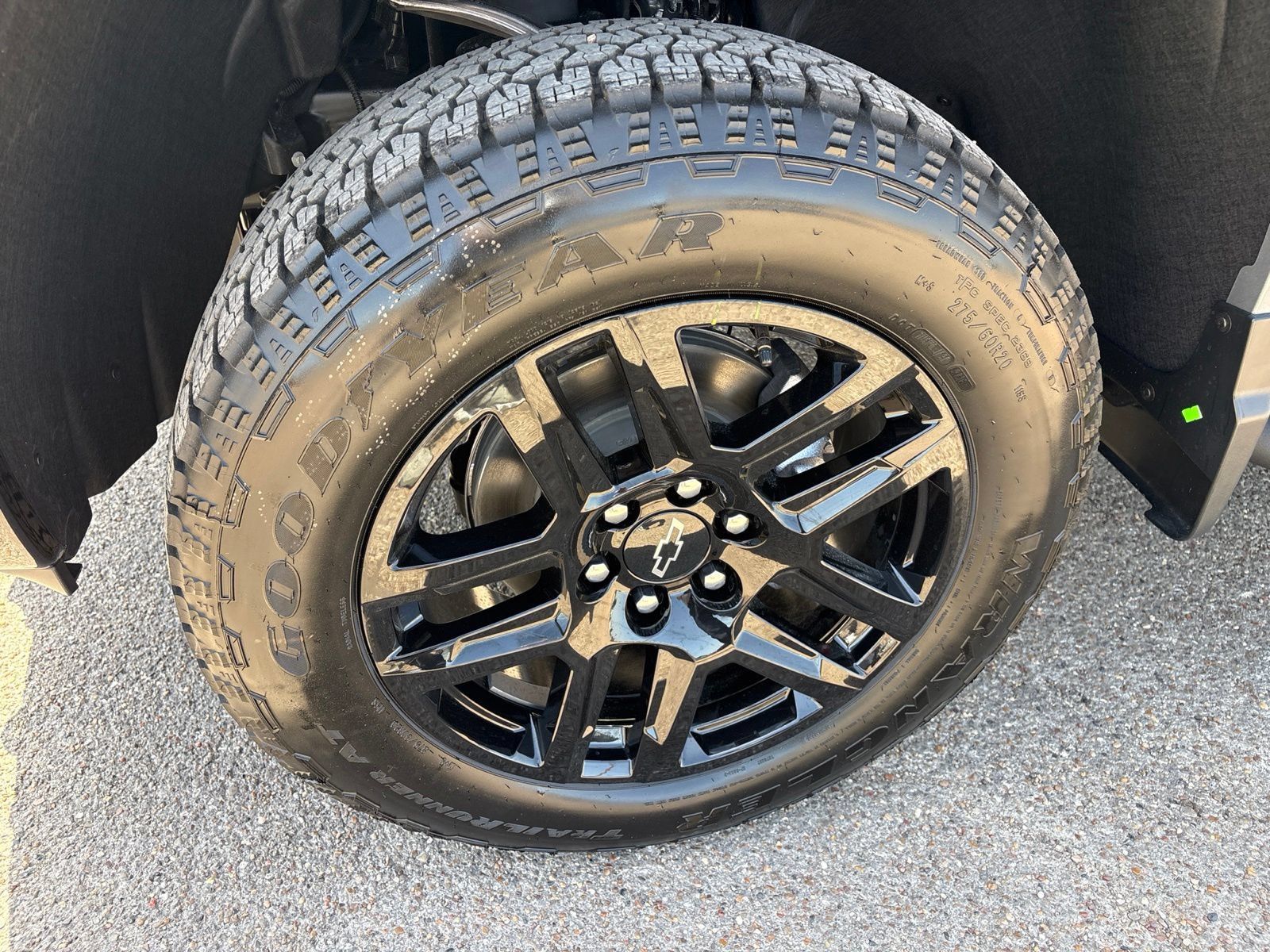 New 2026 Chevrolet Silverado 1500 LT Trail Boss w/ LPO, Dark Essentials Package AWD/4WD image 32