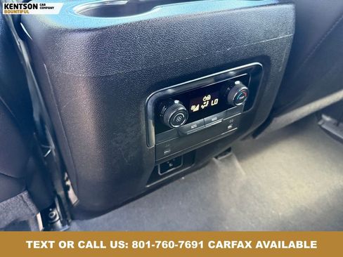 Used 2025 Chevrolet Suburban Z71 AWD/4WD image 34