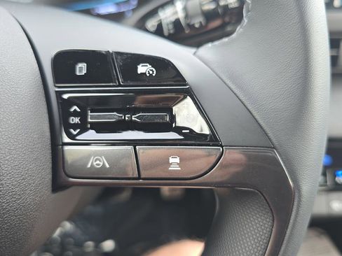 New 2026 Hyundai Elantra SEL Sport Premium FWD image 13