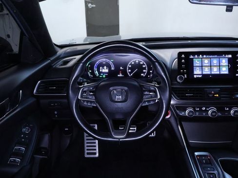 Used 2022 Honda Accord Sport image 18