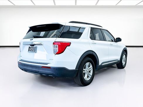 Used 2020 Ford Explorer XLT RWD image 4