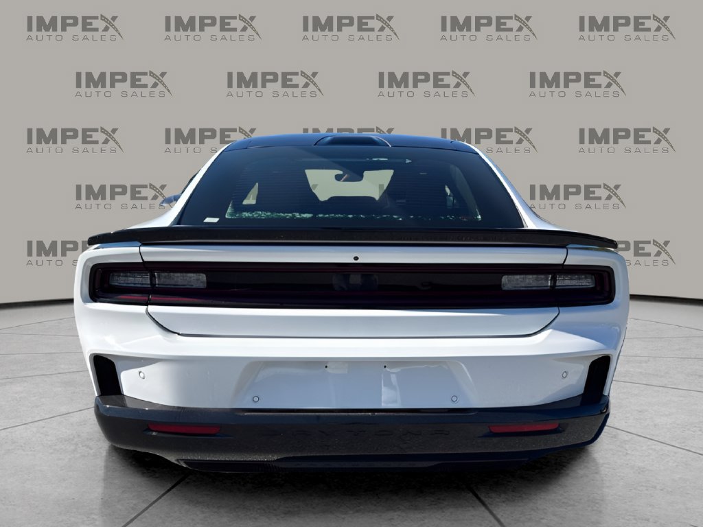 Used 2024 Dodge Charger Daytona Scat Pack w/ Plus Group AWD/4WD image 4