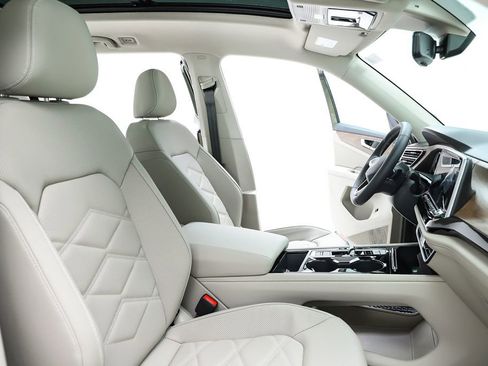 New 2026 Volkswagen Atlas SE FWD image 36