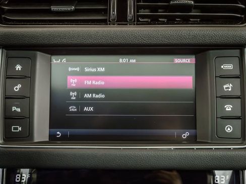 Used 2018 Jaguar XF S image 19