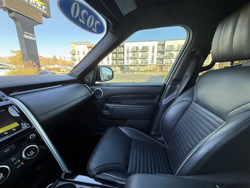 Used 2020 Land Rover Discovery HSE Luxury image 37