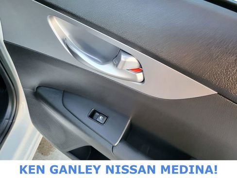 Used 2023 Kia Forte LXS w/ LXS Technology Package image 45