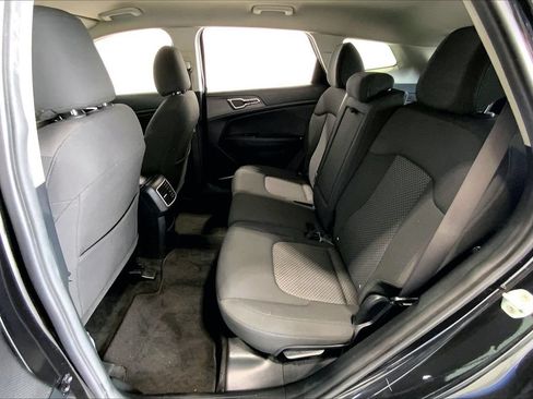 Used 2023 Kia Sportage LX FWD image 24