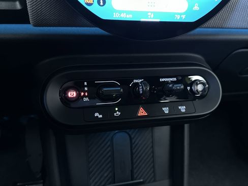 Certified 2025 MINI Cooper S FWD image 22