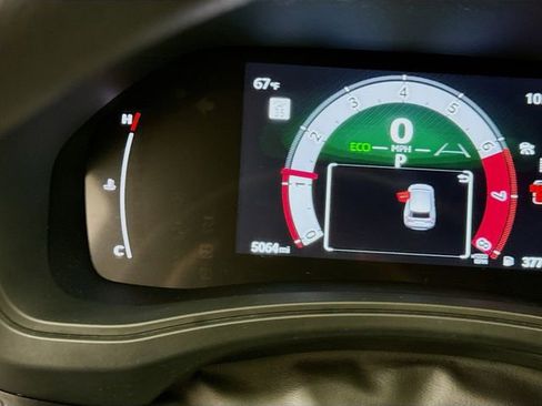 Used 2025 Toyota Grand Highlander FWD image 12