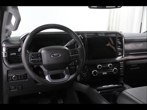 Used 2026 Ford F250 Lariat w/ Black Appearance Package AWD/4WD image 7