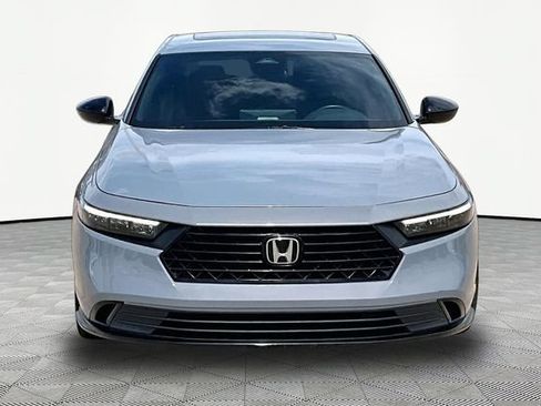 Used 2023 Honda Accord Sport image 3