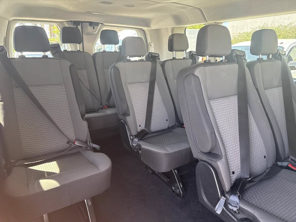 Used 2024 Ford Transit 350 XLT RWD image 13