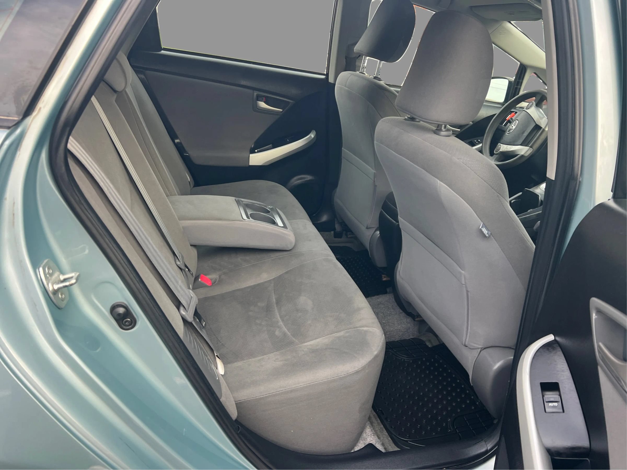 Used 2013 Toyota Prius Three FWD image 25
