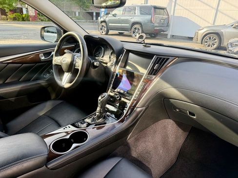 Used 2018 INFINITI Q50 Luxe w/ Essential Package (2.0T Luxe) AWD/4WD image 27