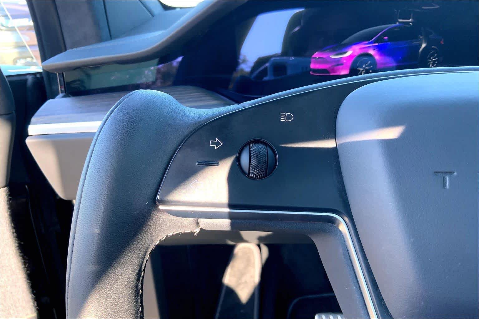 Used 2022 Tesla Model X AWD/4WD image 23
