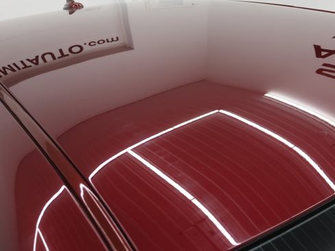 Used 2018 Dodge Challenger SRT Hellcat image 4