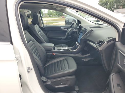 Used 2023 Ford Edge SEL w/ Convenience Package AWD/4WD image 9