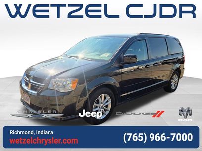 Used 2016 Dodge Grand Caravan SXT w/ Rear Park Assist Package
