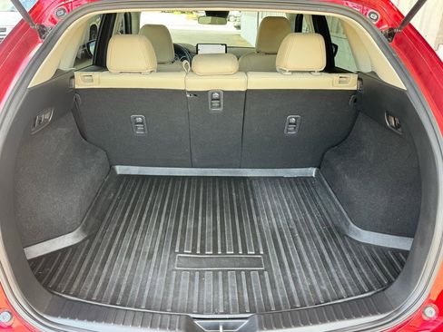 Used 2021 MAZDA CX-5 Touring FWD image 16