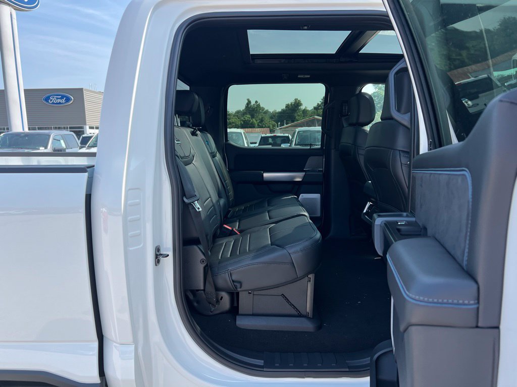 New 2025 Ford F250 Platinum AWD/4WD image 21
