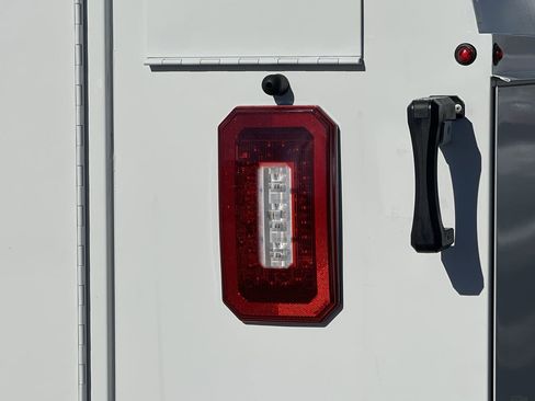 New 2026 Ford E-350 and Econoline 350 Super Duty w/ Power Equipment Group image 9