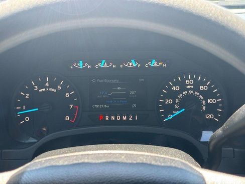 Used 2018 Ford F150 XL w/ Equipment Group 101A Mid RWD image 17