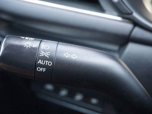 Used 2024 MAZDA MAZDA3 s image 24