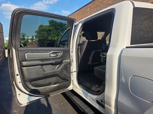 Used 2022 RAM 1500 Big Horn AWD/4WD image 19