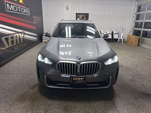Used 2024 BMW X5 xDrive40i w/ Premium Package AWD/4WD image 14