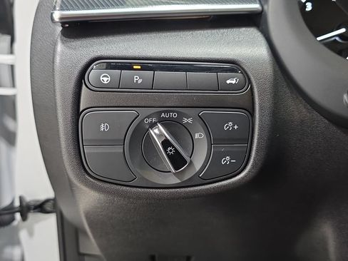 Certified 2025 INFINITI QX50 Sport AWD/4WD image 22