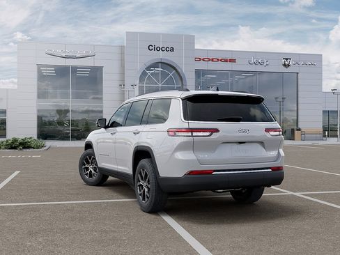 New 2025 Jeep Grand Cherokee L Limited w/ Luxury Tech Group II AWD/4WD image 4