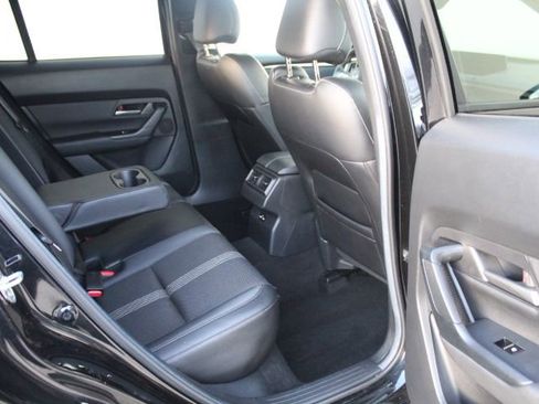 Certified 2024 MAZDA CX-50 AWD 2.5 S w/ Preferred Package image 36