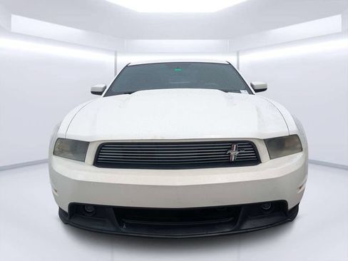 Used 2011 Ford Mustang GT Premium w/ Electronics Pkg RWD image 8