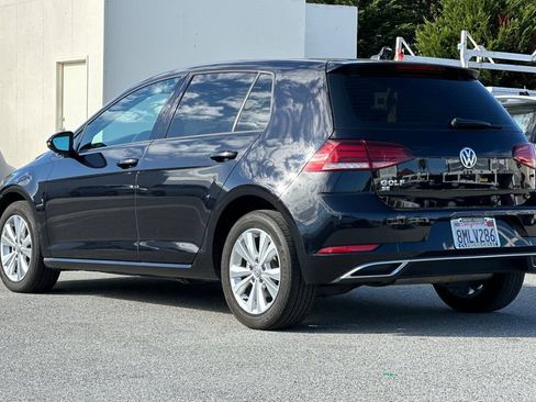 Used 2019 Volkswagen Golf SE image 5