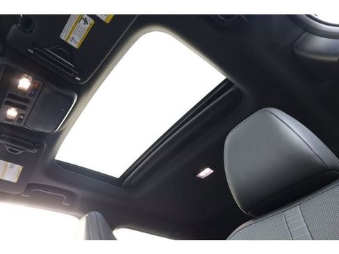 New 2026 Subaru Outback Touring XT AWD/4WD image 36