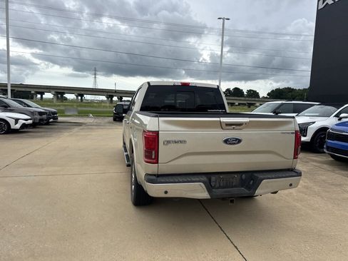 Used 2017 Ford F150 Lariat RWD image 13