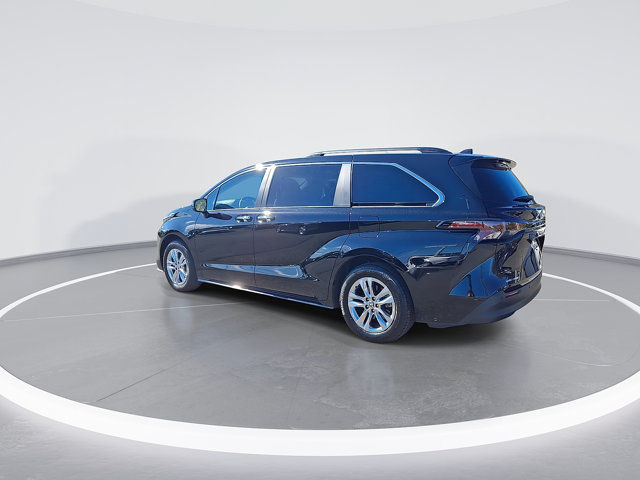 Certified 2025 Toyota Sienna XLE w/ XLE Plus Package AWD/4WD image 6